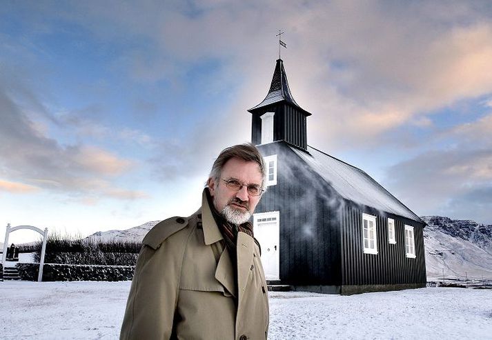 Séra Gunnar Kristjánsson
Hættir vegna aldurs í vor. Hér er Reynivallapresturinn við Brautarholtskirkju á árinu 2007.