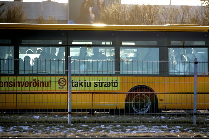 Ráðist var á vagnstjóra Strætó í hádeginu í dag.
