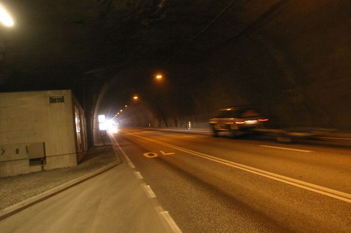 Hvalfjarðargöng