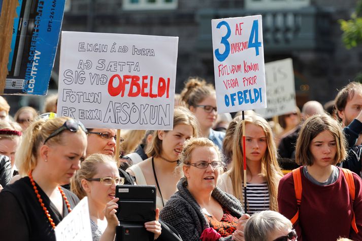 Femínistafélög hafa verið stofnuð í nokkuð mörgum framhaldsskólum síðustu misseri en minna hefur borið á því að slík félög séu starfrækt við grunnskóla landsins.