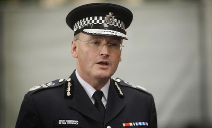 Sir Paul Stephenson, lögreglustjóra hjá Lundúnalögreglunni, hefur verið falið að sjá um rannsóknina. Mynd/ AFP.