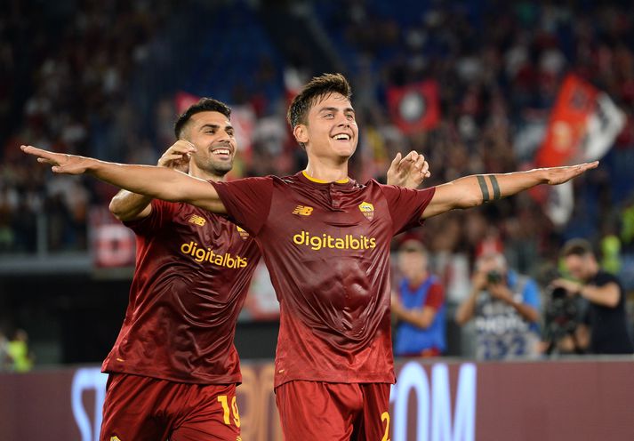 AS Roma v AC Monza - Serie A ROME, ITALY - AUGUST 30: Paulo Dybala of AS Roma celebrates after scoring goal 2-0 during the Serie A match between AS Roma and AC Monza at Stadio Olimpico on August 30, 2022 in Rome, Italy. (Photo by Silvia Lore/Getty Images)