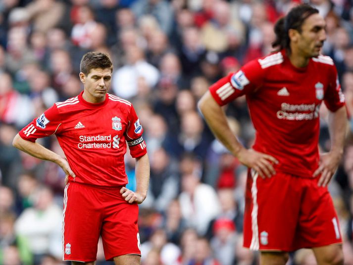 Steven Gerrard og Sotirios Kyrgiakos.