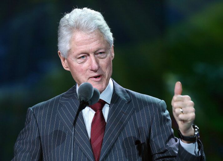 Clinton telur lögin stríða gegn stjórnarskrá Bandaríkjanna.