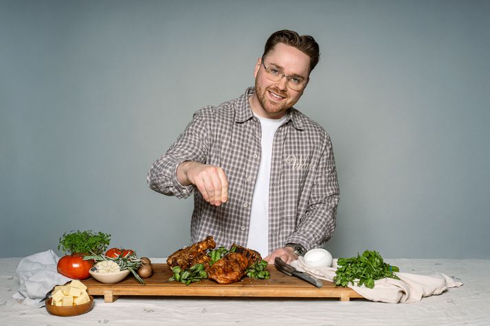 „Sous vide virkar best með kjötbita sem þarf að elda lengi svo það verði meyrt, t.d. skankar eða læri, það slær alltaf í gegn hvað kjötið dettur af beininu eftir langa eldun,“ segir Gabríel Kristinn Bjarnason, kokkur ársins 2025.