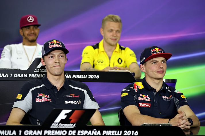 Daniil Kvyat og Max Verstappen.