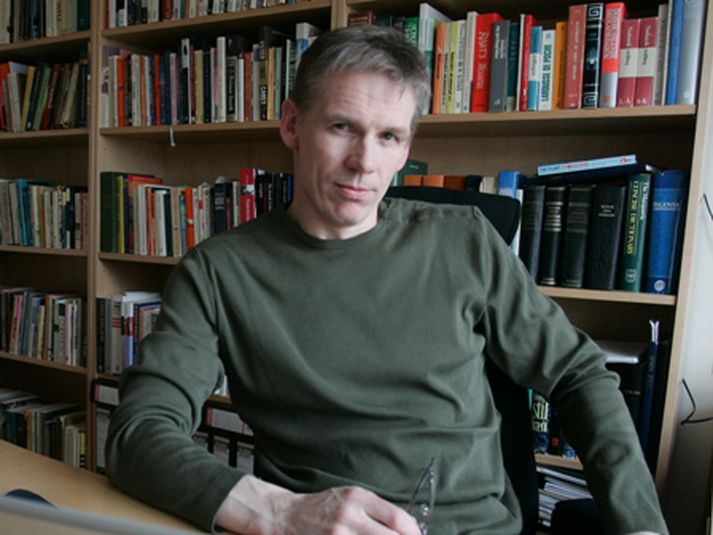 Rúnar Helgi Vignisson, rithöfundur, er formaður Bandalags þýðenda og túlka.