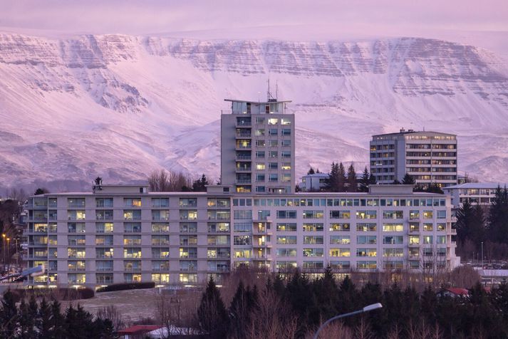 Gríðarlegur fjöldi manns starfar á Landspítalanum í Fossvogi en einhverjir þeirra sem þar starfa sem læknar rötuðu á lista tekjublaðsins í þetta skiptið.
