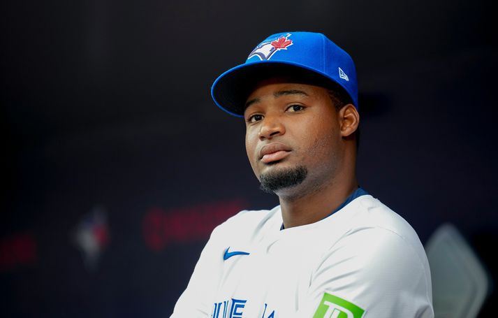 Orelvis Martinez spilar með liði Toronto Blue Jays en byrjunin hans var ekki góð því hann féll á lyfjaprófi eftir aðeins nokkra daga.