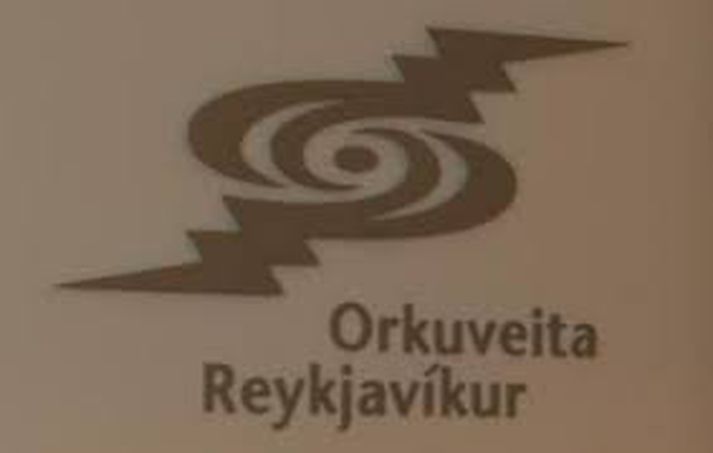 Starfsfólk Orkuveitunnar biðst velvirðingar á óþægindum vegna heitavatnsleysis í Efra-Breiðholti fyrr í kvöld.