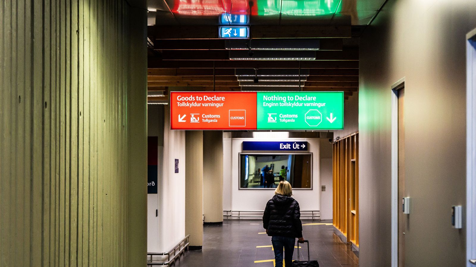 Gripin í tollinum með þrjá­tíu kíló af am­feta­míni