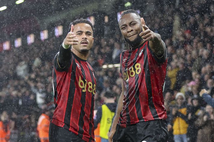Justin Kluivert og Antoine Semenyo skoruðu mörk Bournemouth gegn Fulham.