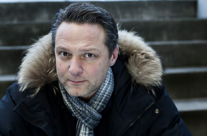 "Það er afar sérkennileg tilfinning að byrja veiðimorguninn á því að fara ekki í vöðlurnar heldur finna sköfuna og skafa af bílrúðum “