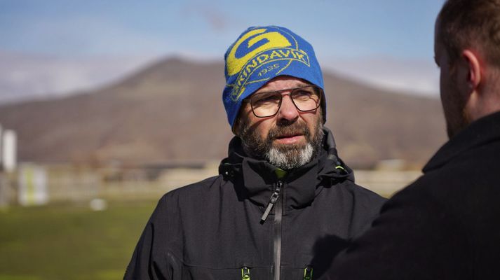 Haukur Guðberg Einarsson, formaður knattspyrnudeildar Grindavíkur, segir samhug um að spila í bænum í sumar. Hann trúi því ekki að aðrir veigri sér við því að koma þangað að spila.