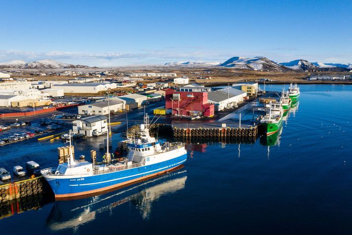 Valdimar GK við höfnina í Grindavík.