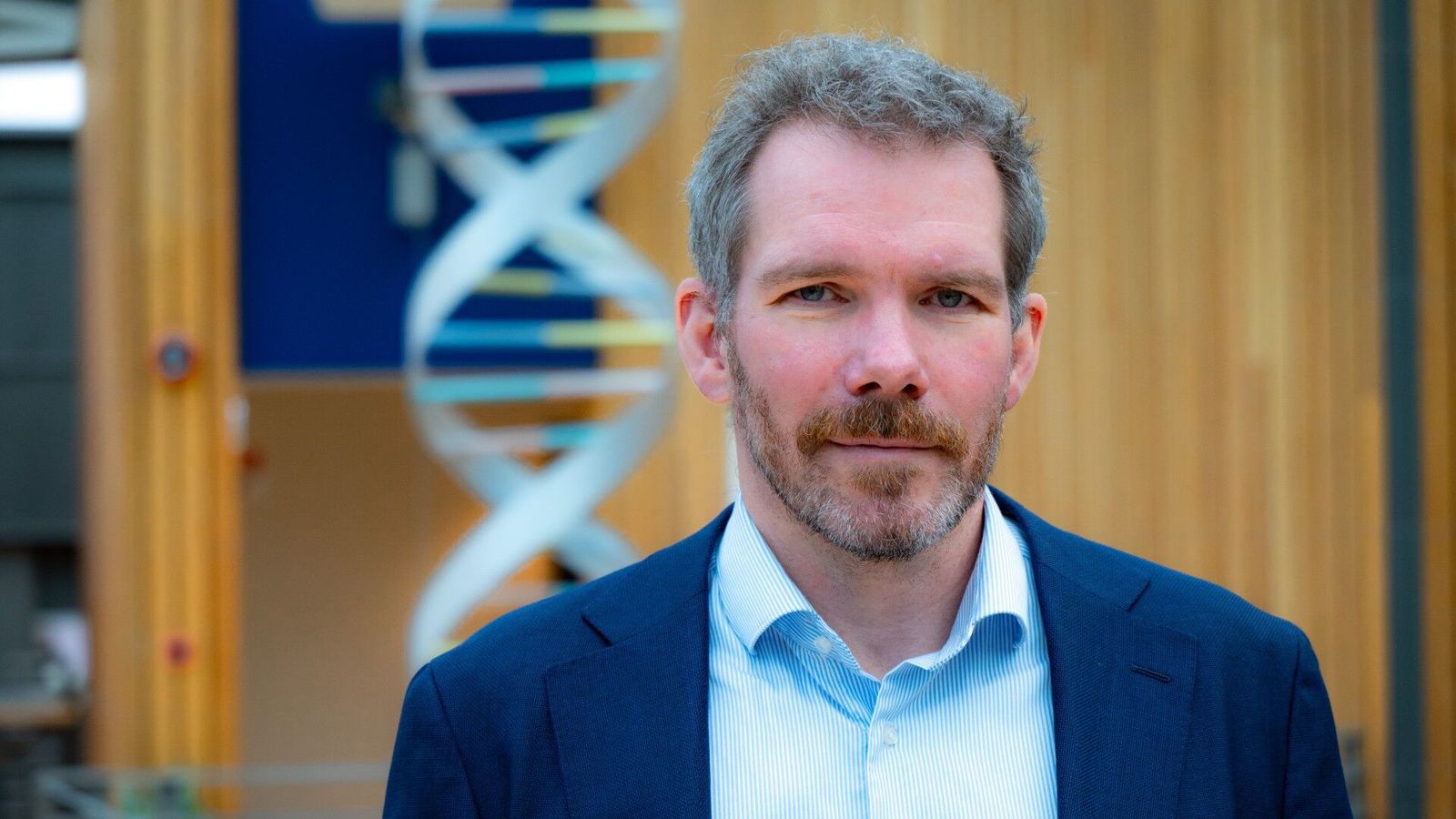 Settu saman fyrsta ís­lenska fjölerfðamengið