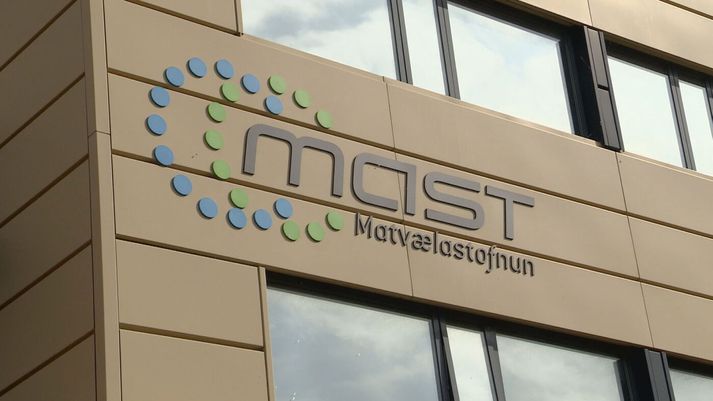 Matvælastofnun hefur meint ólöglegt fiskeldi til rannsóknar.