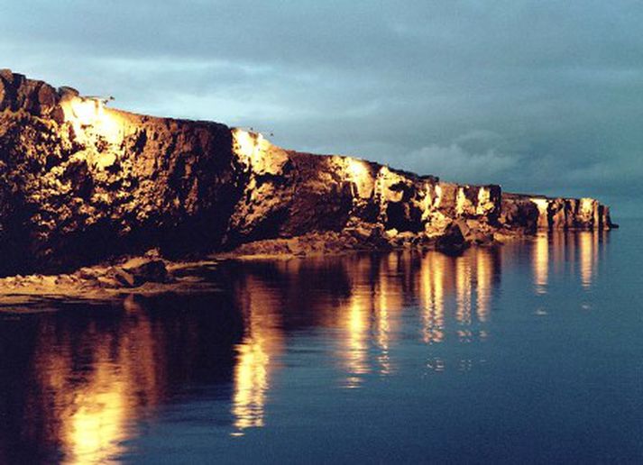 Bergið í Reykjanesbæ verður væntanlega myrkvað á laugardaginn.