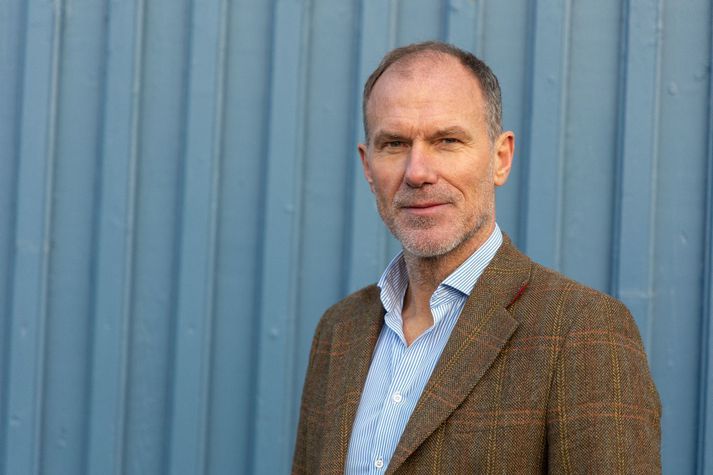 Þorgrímur Þráinsson rithöfundur og fyrirlesari hefur miklar skoðanir á snjalltækjum og samfélagsmiðlanotkun barna.