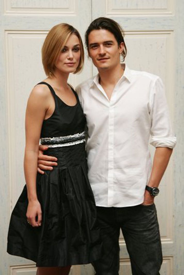 Keira ásamt mótleikara sínum í Pirates of the Caribbean, Orlando Bloom