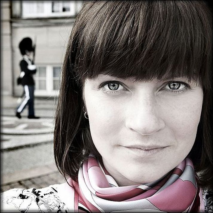 Ljósmyndarinn Aldís Pálsdóttir opnar sýningu á kaffihúsinu Skrúðgarðurinn í dag. Til sýnis verður stórt myndverk sem hún gerði sérstaklega fyrir sýninguna. Mynd/Aldís Pálsdóttir