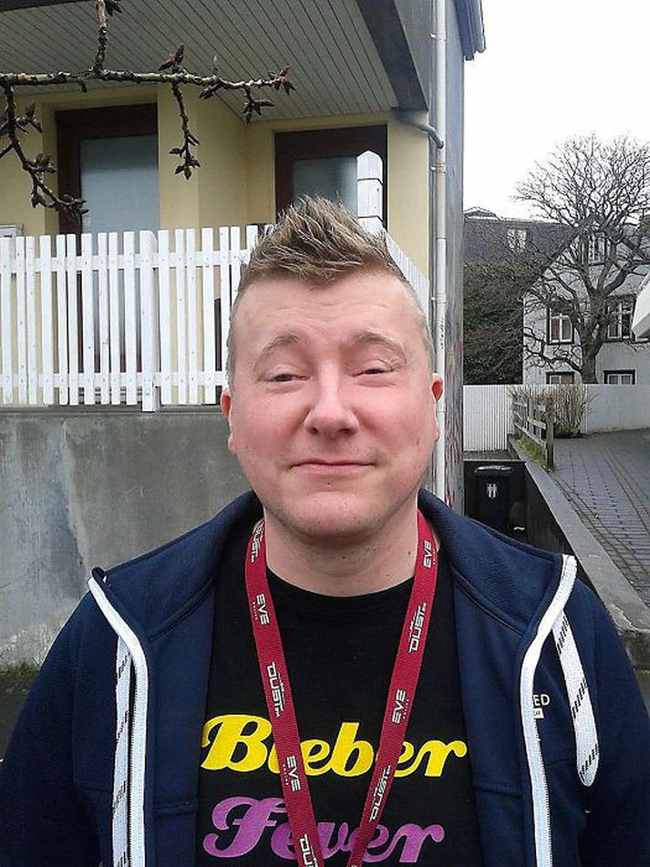 Yfir hundrað þúsund manns hafa sótt eitt app Jóns Arnars Jónssonar forritara.