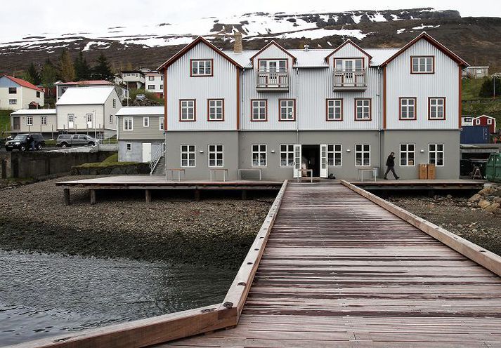 Mikil alúð hefur verið lögð í endurbæturnar á Franska spítalanum. Minjavernd hefur haft umsjón með þeim og notið styrks frá Frökkum.