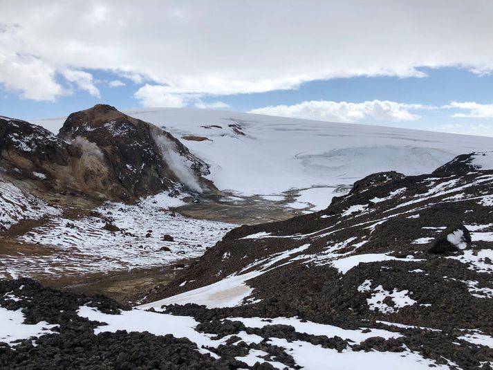 Svona var umhorfs þar sem Galtárlón var áður 6. júlí. Botn lónsins og hverirnir sem áður voru undir vatni blöstu við.