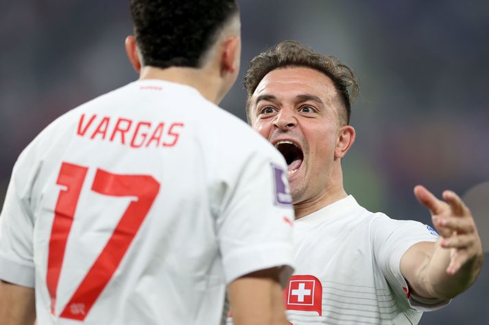 Sviss vann Serbíu í frábærum leik. Xerdan Shaqiri skoraði fyrsta mark Svisslendinga í kvöld.