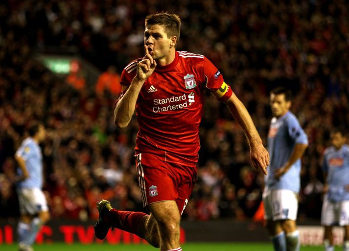 Gerrard fagnar hér einu marka sinna í kvöld.