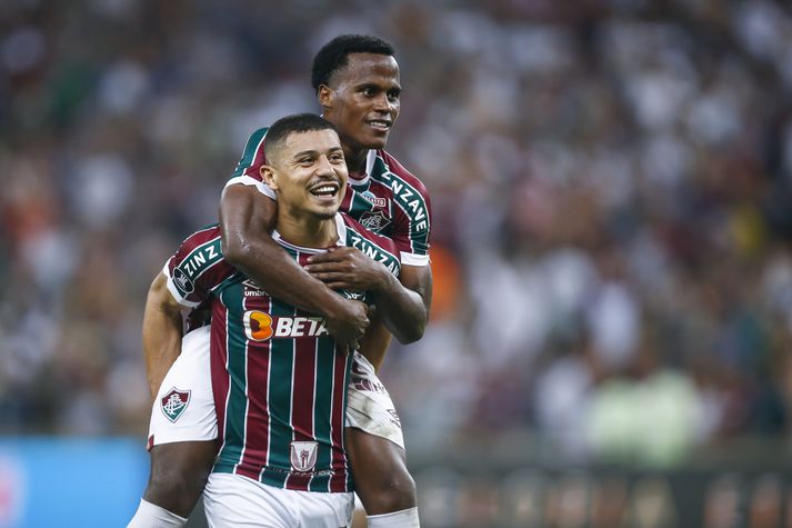 André fagnar marki með liðsfélaga sínum hjá Fluminense.