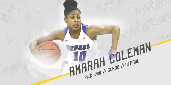 Amarah Coleman kynnt til leiks hjá Chicago Sky.