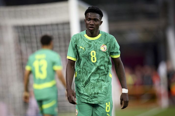 Lamine Camara verður ekki leikmaður Chelsea. Tvær sölur Mónakó féllu upp fyrir á lokametrunum í gær.