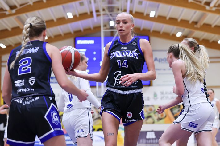 Isabella Ósk átti frábæran leik fyrir Grindavík í kvöld, klikkaði vart úr skoti og skilaði 22 stigum í hús og átta fráköstum að auki