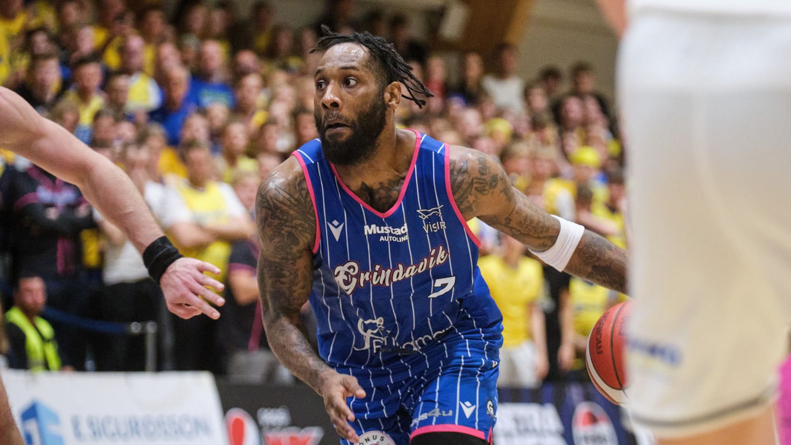 Grinda­vík - Valur | Toppliðið vill bæta upp fyrir slæmt tap