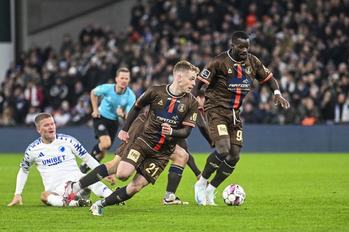 Sævar Atli Magnússon og félagar í Lyngby eru í harðri fallbaráttu.