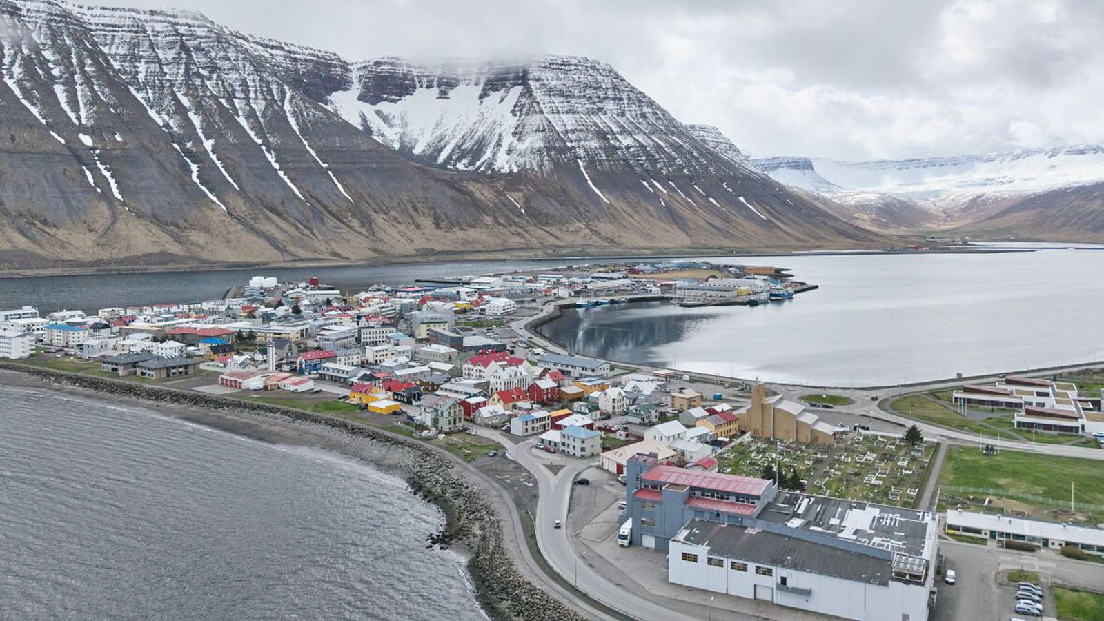 Vega­gerðin býður út flug til Ísa­fjarðar