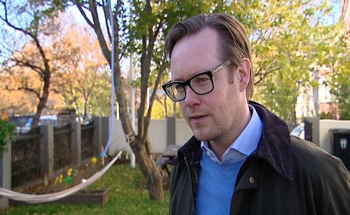 Hrannar Pétursson, framkvæmdastjóri samskiptasviðs Vodafone, segir skuggahliðar fylgja fjarskiptatækninni.
