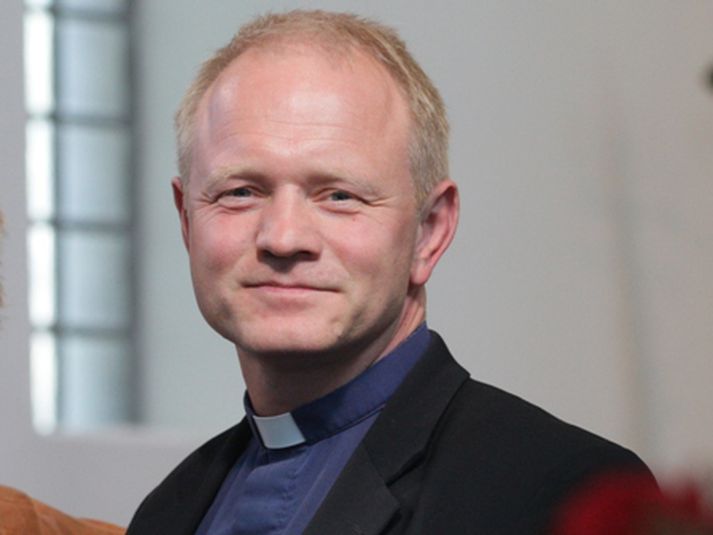 Bjarni Karlsson.