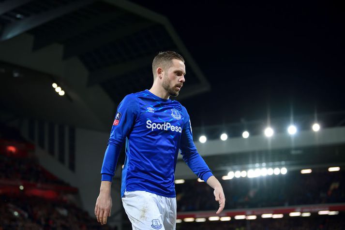 Gylfi Þór Sigurðsson er einn af leikmönnum ensku úrvalsdeildarinnar sem eru komnir í sóttkví.