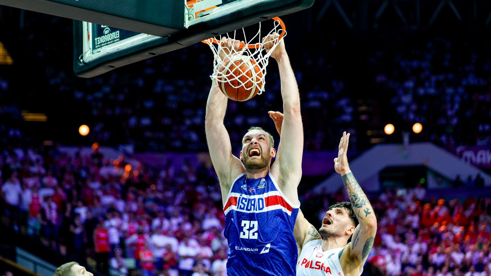 Bara ofurstjörnur úr NBA með hærra fram­lag en Tryggvi á EM
