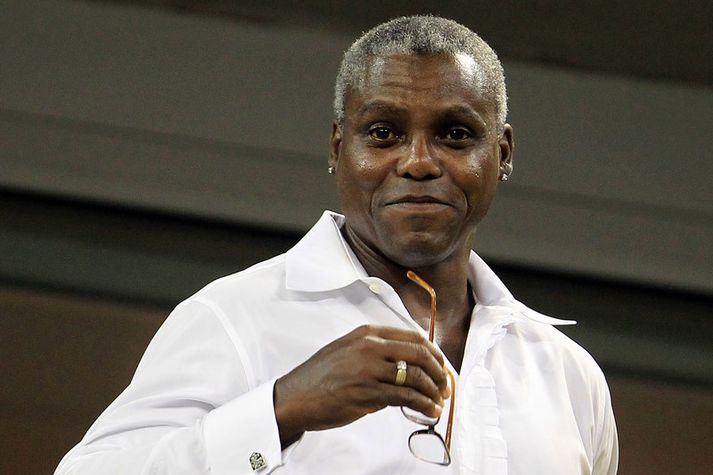 Carl Lewis hyggur á ferlin í stjórnmálum.