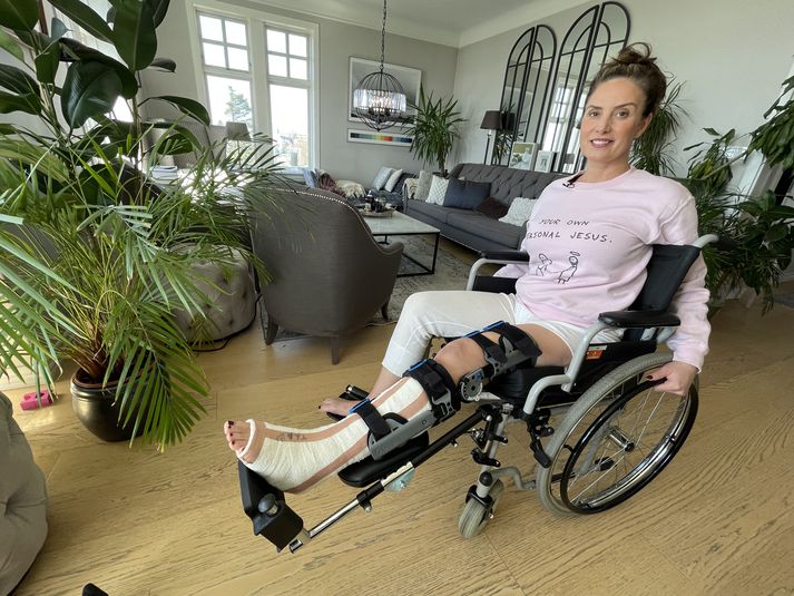 María Sigrún hyggst nýta tímann sem hún verður frá vinnu í að lesa bækur, hitta vini og vandamenn, göfga andann og verða betri manneskja. 