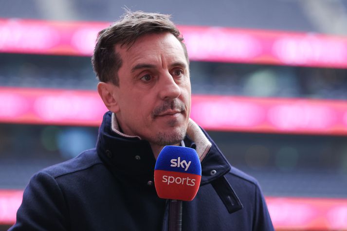 Gagnrýni Garys Neville á eiganda Nottingham Forest mæltist ekki vel fyrir hjá félaginu.