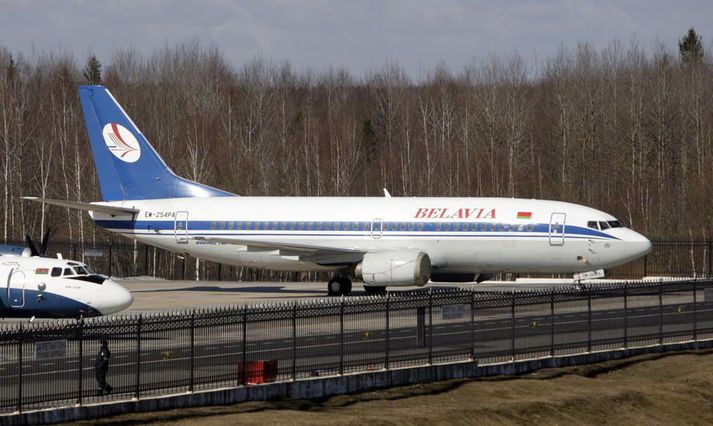 Hvítrússneska ríkisflugfélaginu Belavia er ekki vært í Evrópu með nýjum refsiaðgerðum Evrópusambandsins.
