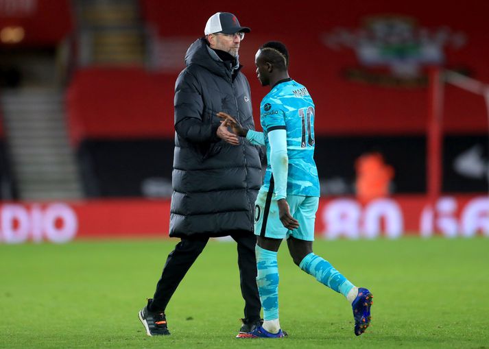 Jürgen Klopp kvartaði yfir illri meðferð Andres Marriner á Sadio Mané eftir leikinn gegn Southampton.