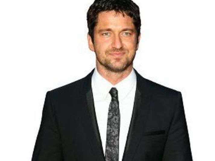 Fellur fyrir andstæðu sinni Gerard Butler segir vangaveltur um ástarlíf hans kjánalegar.