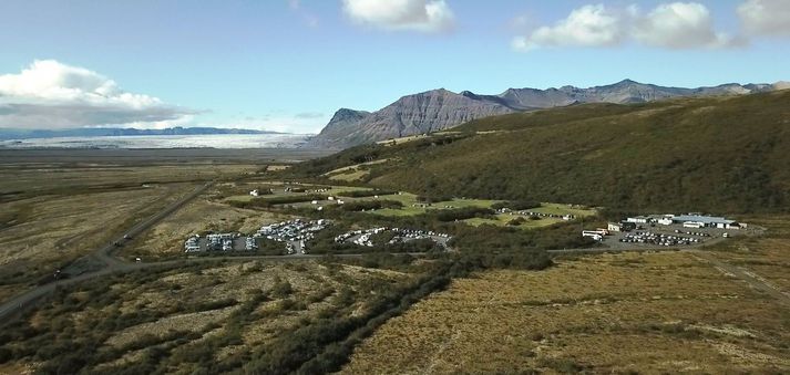 Séð yfir þjónustusvæðið í Skaftafell en slysið varð við Freysnes.