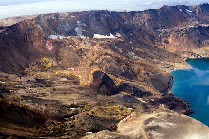 Vísindamenn Veðurstofunnar og Háskólans í Gautaborg framkvæmdu mælingar á Öskjusvæðinu.