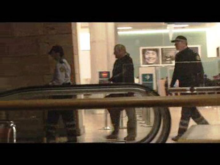 Þessum meðlimi Vítisengla var vísað úr landi í Leifsstöð